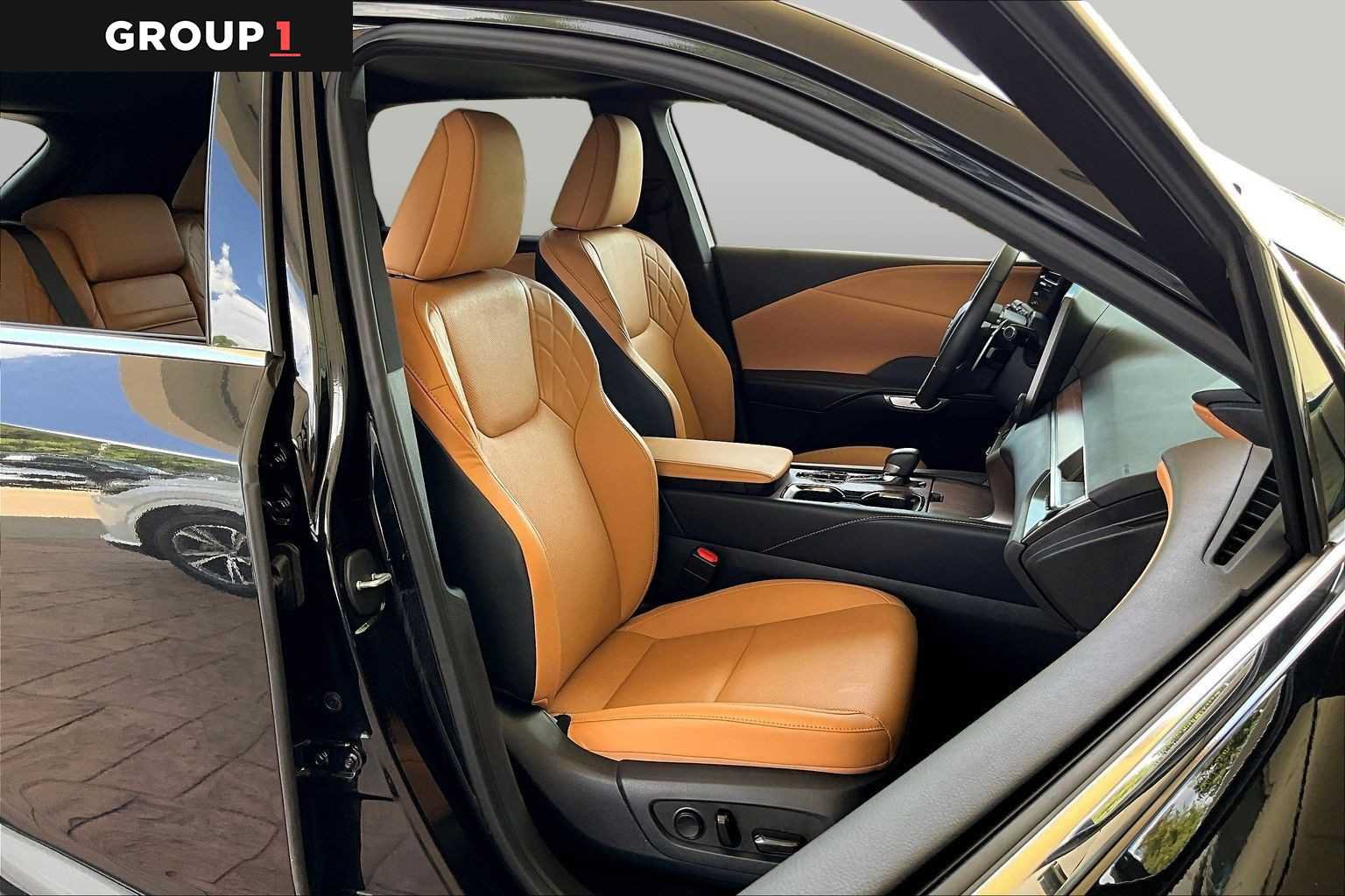 Certified 2026 Lexus RX 350 Premium w/ Convenience Package FWD image 8