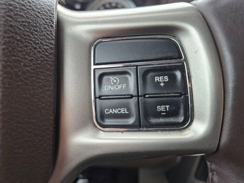 Used 2017 RAM 2500 Laramie w/ Convenience Group image 28