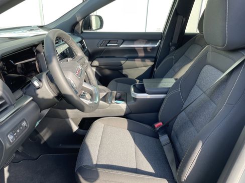 New 2026 GMC Terrain Elevation w/ Black Edition image 11