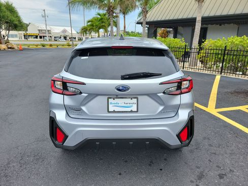 Used 2024 Subaru Crosstrek 2.0i AWD/4WD image 6