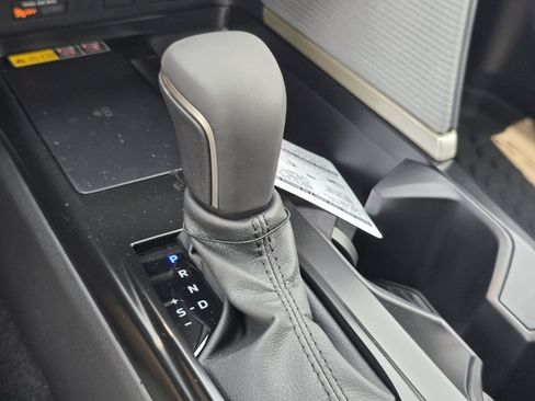 New 2026 Toyota Camry SE FWD image 27