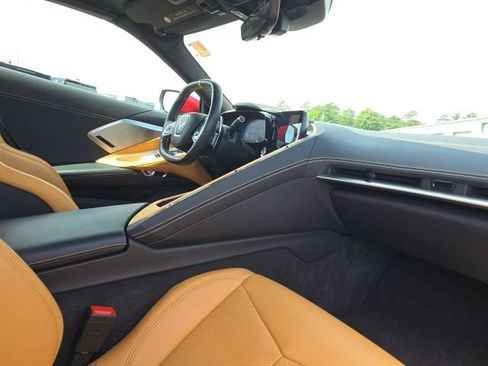 Used 2022 Chevrolet Corvette Stingray Preferred Conv w/ 2LT RWD image 12
