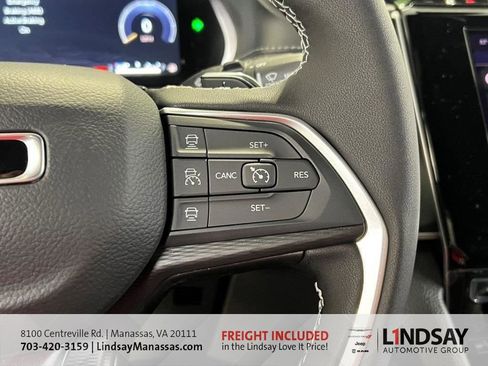 New 2025 Jeep Grand Cherokee Altitude image 33