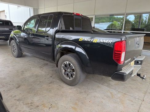 Used 2014 Nissan Frontier Desert Runner RWD image 2
