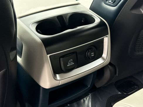 New 2026 Kia Carnival SX w/ SX Dark Edition Package image 13