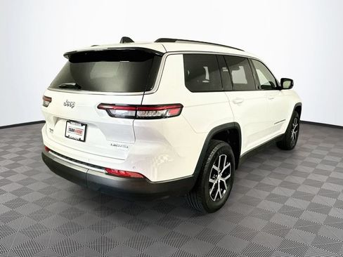 Certified 2023 Jeep Grand Cherokee L Limited AWD/4WD image 12