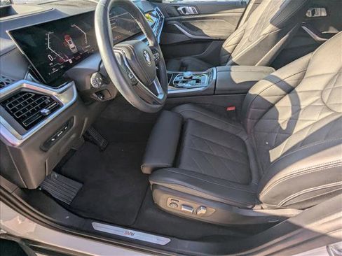 Certified 2024 BMW X5 sDrive40i w/ Executive Package RWD image 17