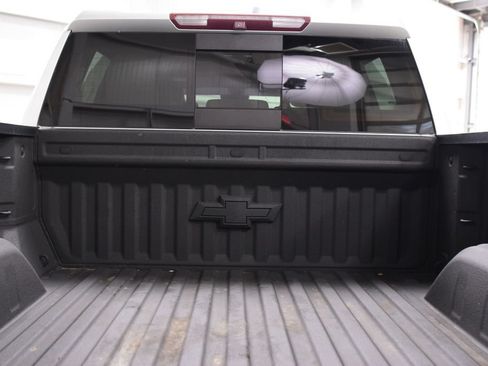 Used 2019 Chevrolet Silverado 1500 LTZ w/ LTZ Premium Package AWD/4WD image 27