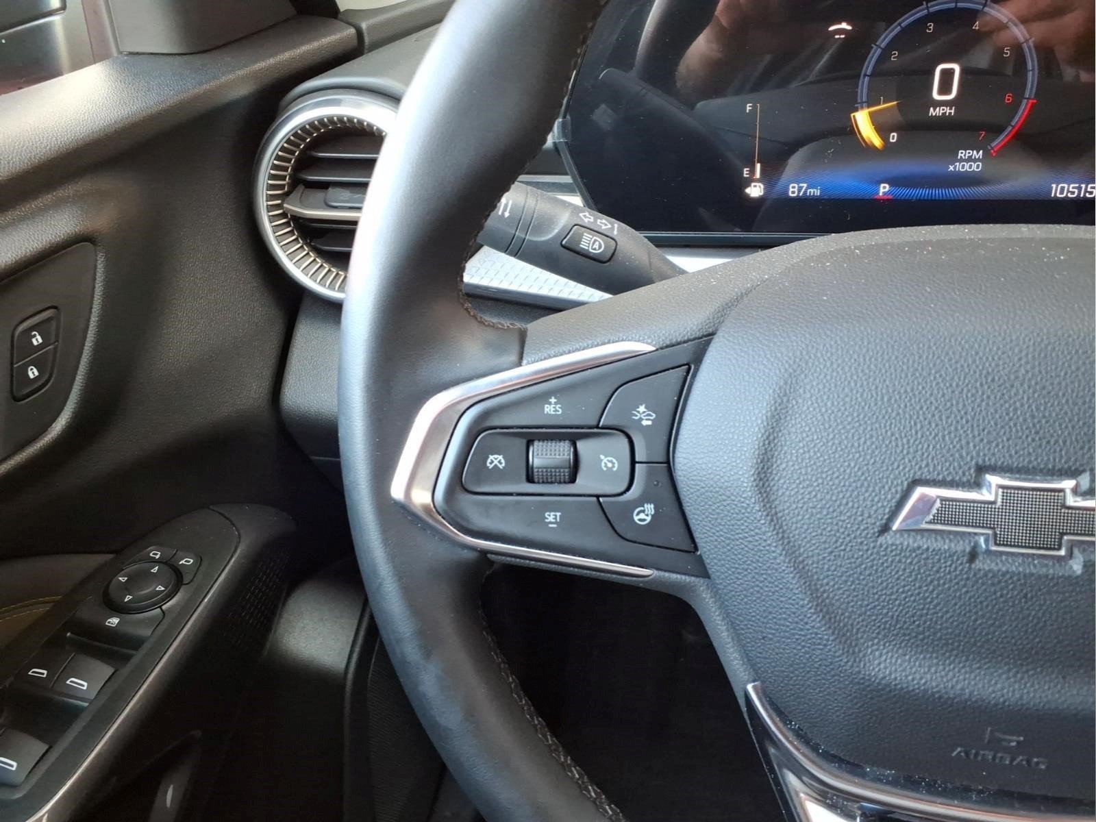 Used 2024 Chevrolet Trax ACTIV w/ Sunroof Package FWD image 15
