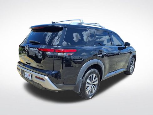 Used 2023 Nissan Pathfinder SL w/ Lighting Package (N92) AWD/4WD image 7