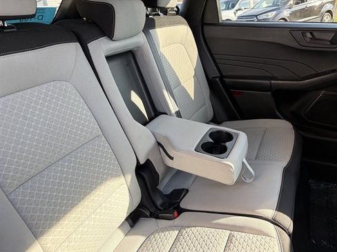 Used 2023 Ford Escape Active AWD/4WD image 42