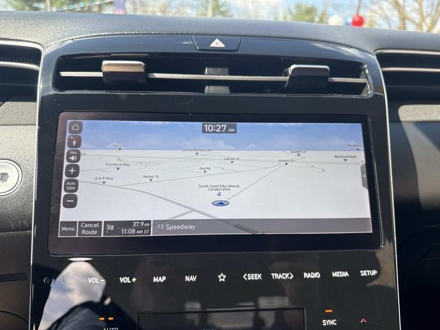Used 2022 Hyundai Santa Cruz Limited AWD/4WD image 24