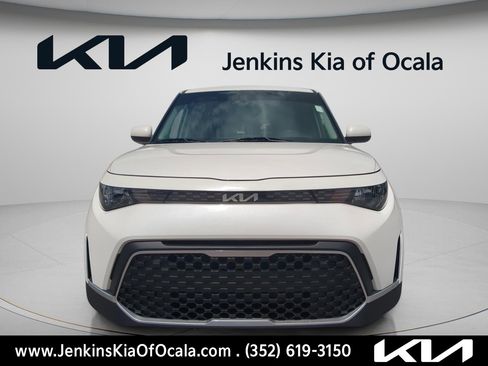 Certified 2023 Kia Soul LX FWD image 8
