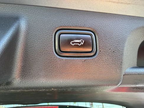 Used 2021 Hyundai Palisade Limited FWD image 12