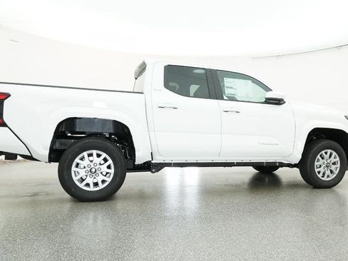 New 2025 Toyota Tacoma SR5 RWD image 23