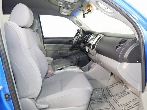 Used 2008 Toyota Tacoma PreRunner image 10