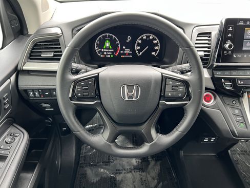 Used 2025 Honda Odyssey EX-L image 23