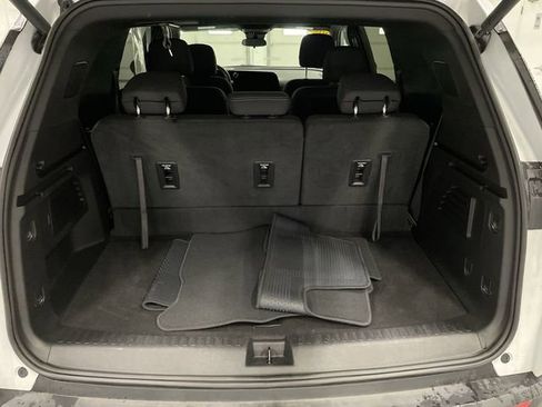 Certified 2025 Chevrolet Traverse LT image 15