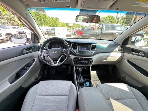 Used 2017 Hyundai Tucson Sport AWD/4WD image 11