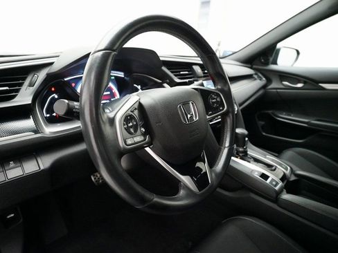 Used 2020 Honda Civic Sport image 8