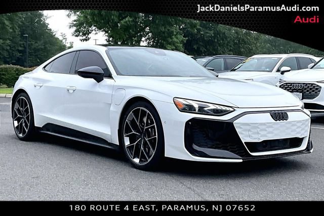 Used 2025 Audi RS e-tron GT performance w/ 21" Wheel Package AWD/4WD image 9