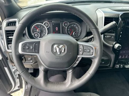 Used 2025 RAM 2500 Big Horn AWD/4WD image 14