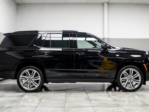 Used 2026 Cadillac Escalade Platinum Sport AWD/4WD image 6