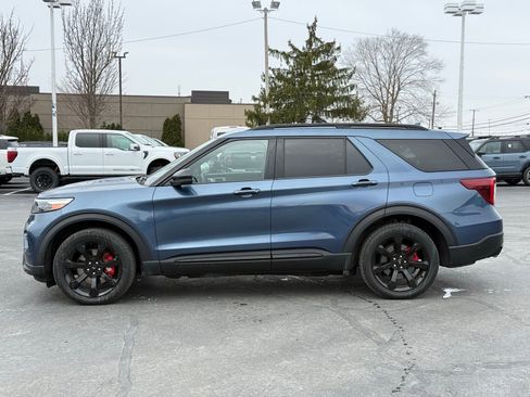 Used 2020 Ford Explorer ST w/ ST Street Pack image 6