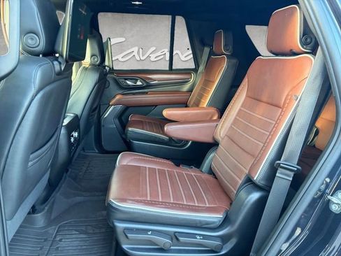 Certified 2023 GMC Yukon Denali Ultimate AWD/4WD image 21