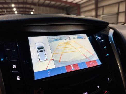 Used 2019 Cadillac Escalade ESV Premium Luxury RWD image 39