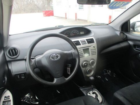 Used 2011 Toyota Yaris Sedan w/ PWR Pkg w/Steel Wheels image 7