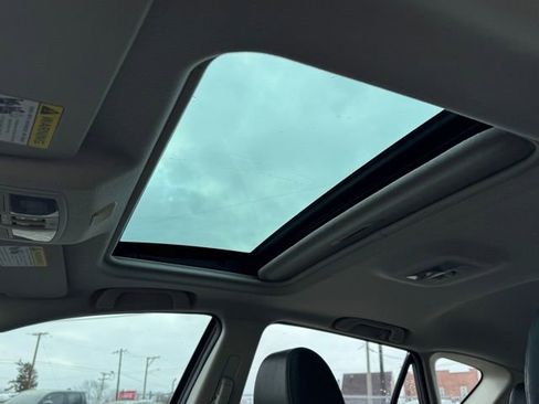 Used 2013 MAZDA MAZDA3 i Grand Touring image 28