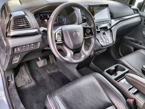 Used 2023 Honda Odyssey Elite image 10