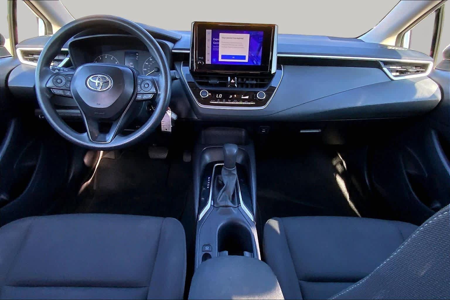 Used 2025 Toyota Corolla LE FWD image 15