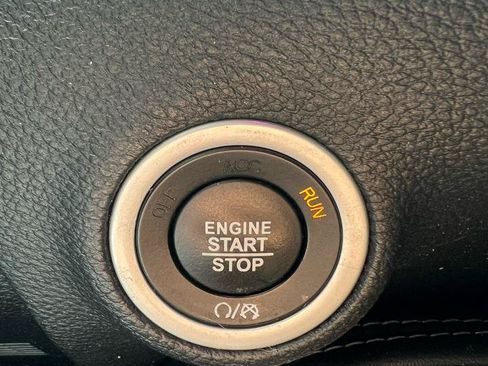 Used 2022 Dodge Challenger GT RWD image 28