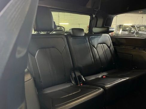Used 2020 Ford Expedition Limited w/ Equipment Group 302A AWD/4WD image 12