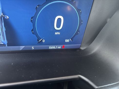 Used 2024 Ford F350 Lariat w/ Camper Package image 21