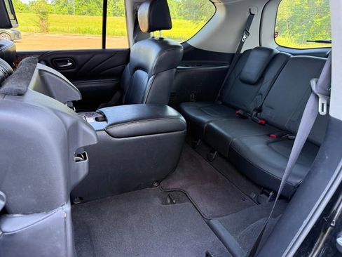 Used 2016 INFINITI QX80 2WD w/ Deluxe Technology Package image 12