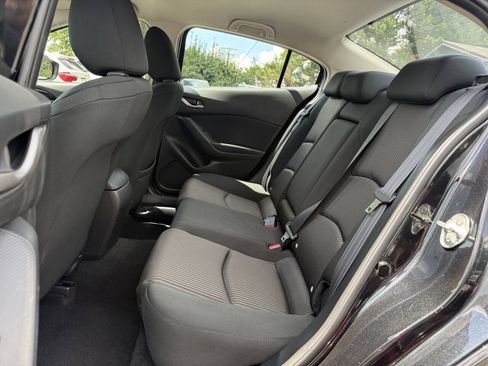 Used 2014 MAZDA MAZDA3 i Touring FWD image 11