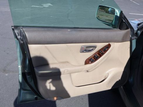 Used 2003 Subaru Outback H6 L.L. Bean Edition image 11