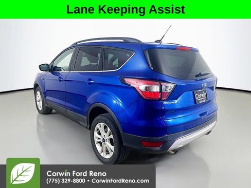 Used 2018 Ford Escape SE w/ Ford Safe & Smart Package AWD/4WD image 5
