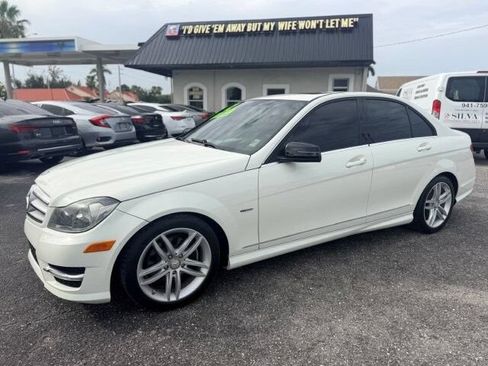 Used 2012 Mercedes-Benz C 250 Sedan w/ Comand Single Disc Pkg image 1