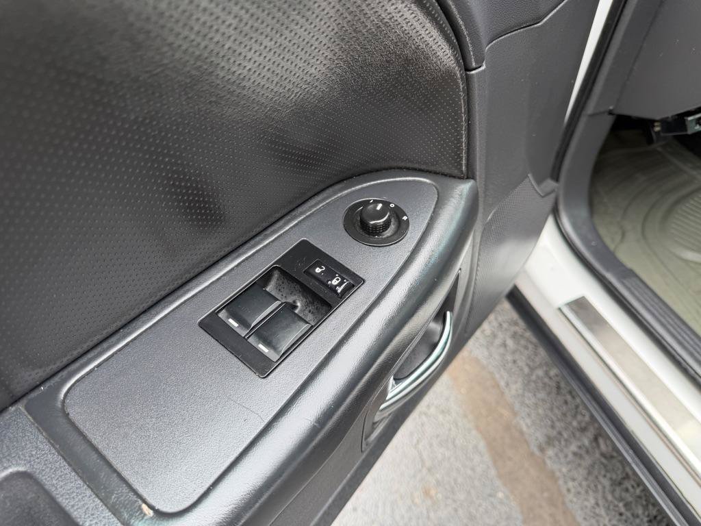 Used 2012 Dodge Challenger SXT Plus RWD image 17