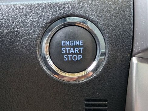 Used 2023 Toyota 4Runner Limited image 33