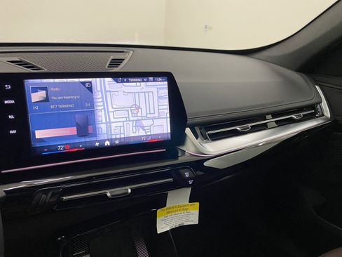 Used 2025 BMW X1 xDrive28i w/ Technology Package image 24