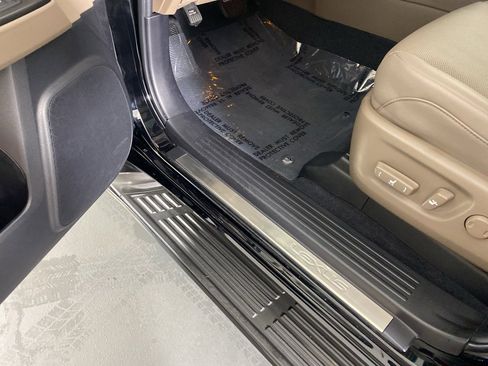 Certified 2023 Lexus GX 460 Premium image 25