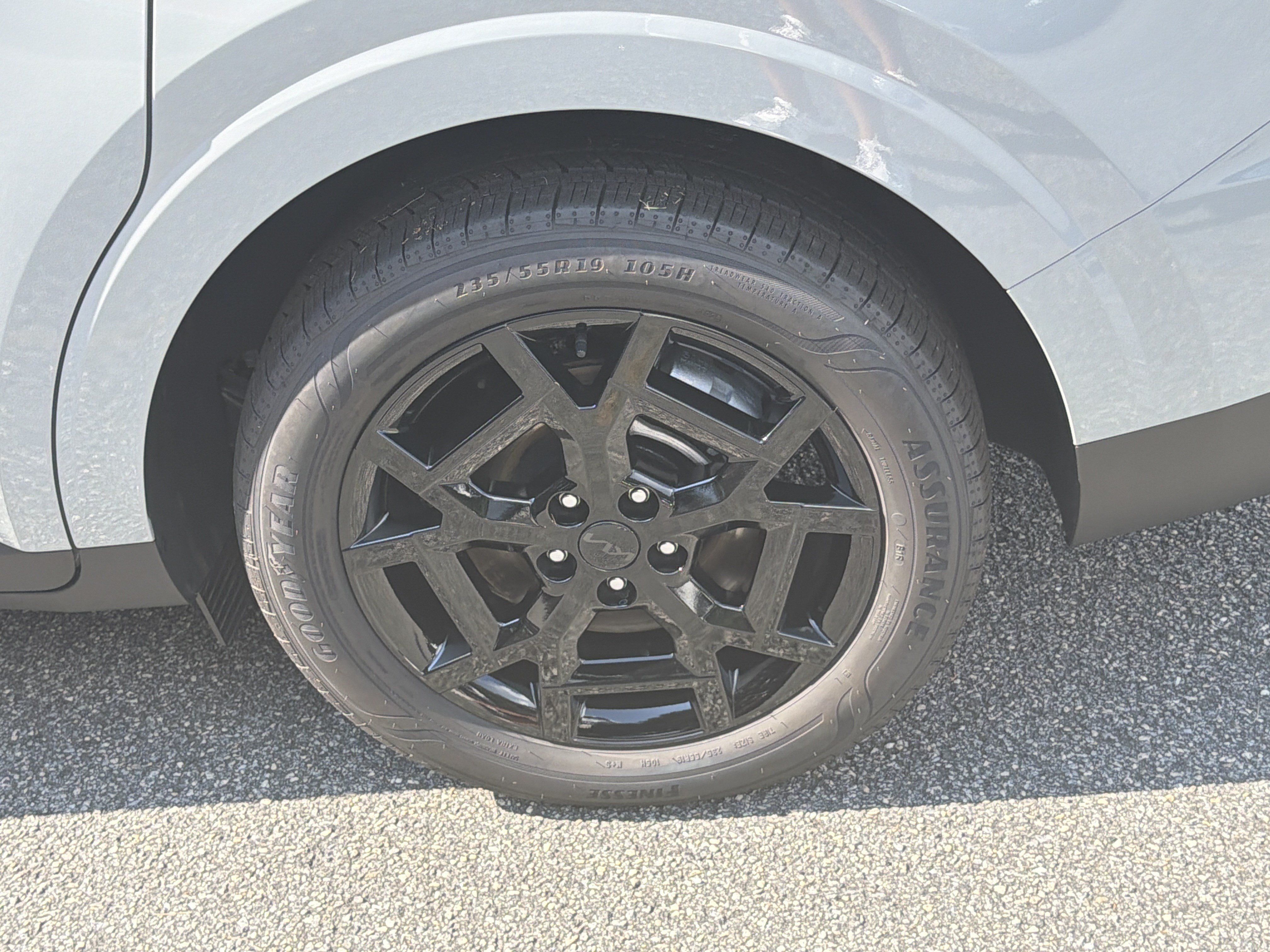 Certified 2026 Kia Carnival SX FWD image 18
