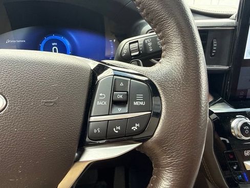 Used 2021 Ford Explorer King Ranch w/ Premium Technology Package AWD/4WD image 21