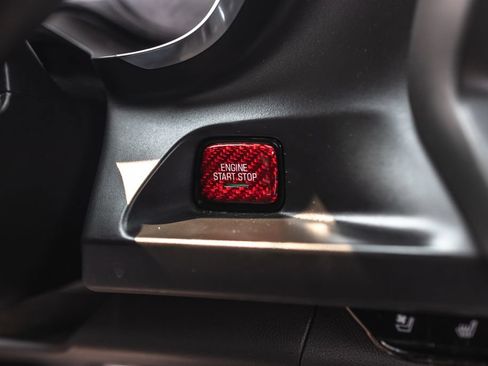 Used 2018 Chevrolet Camaro ZL1 RWD image 17