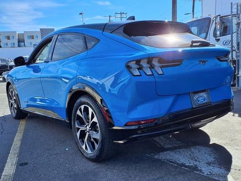 Certified 2022 Ford Mustang Mach-E Premium image 3